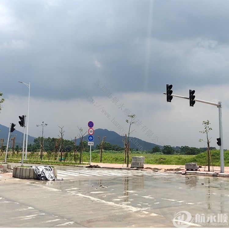 广东花都人行灯与机动灯安装实例